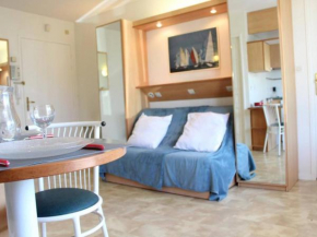 Appartement T2, 4 couchages, La Rochelle - Piscine, Proche Port, Ménage Inclus - FR-1-246-309